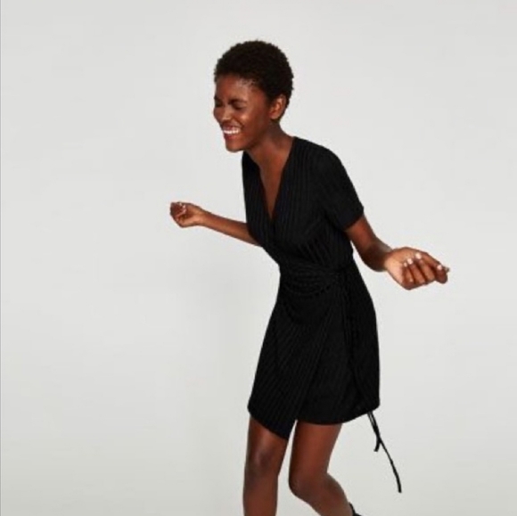 ZARA Trafaluc Ribbed Wrap Mini Dress, US M, Black, EUC - Picture 4 of 13
